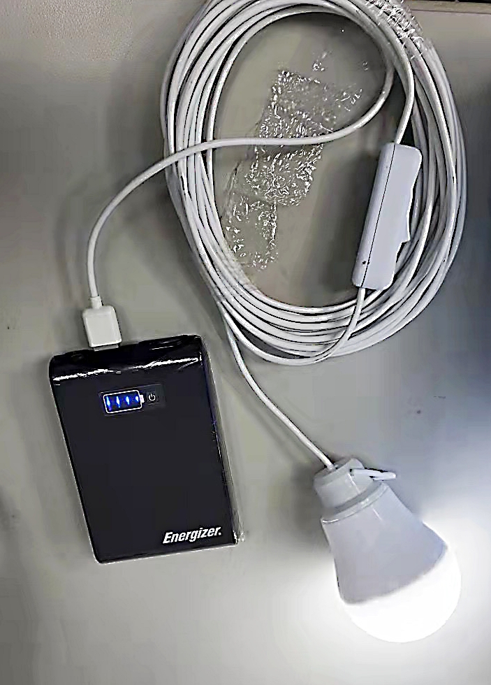 Power Bank with DC12V Output